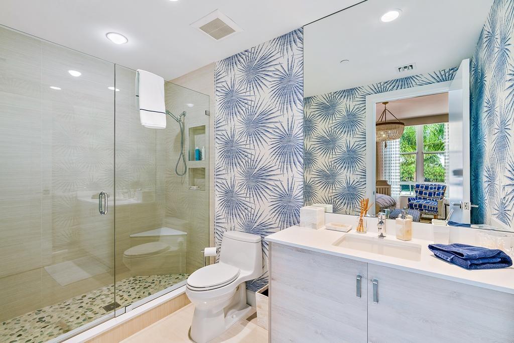 AZURE CONDO - Residential