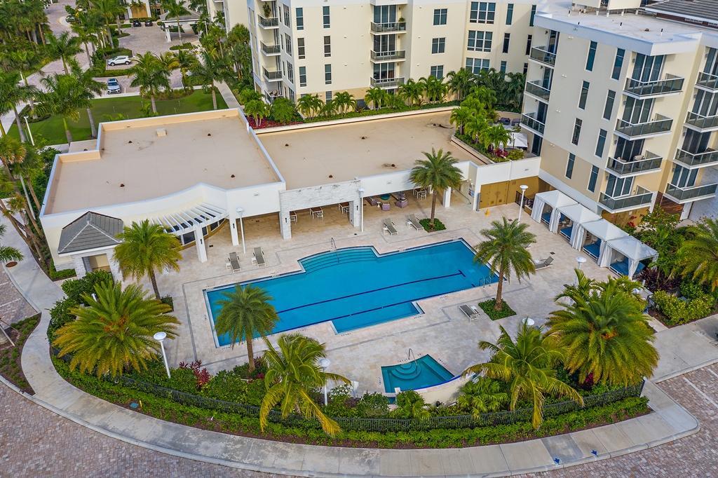 AZURE CONDO - Residential