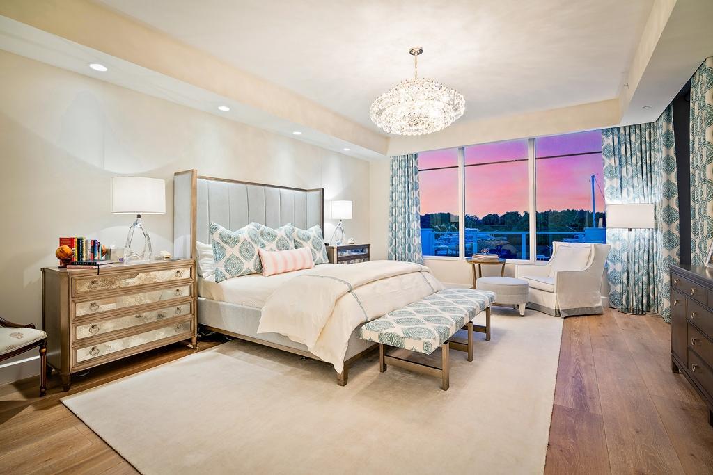 AZURE CONDO - Residential