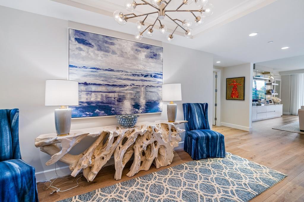 AZURE CONDO - Residential