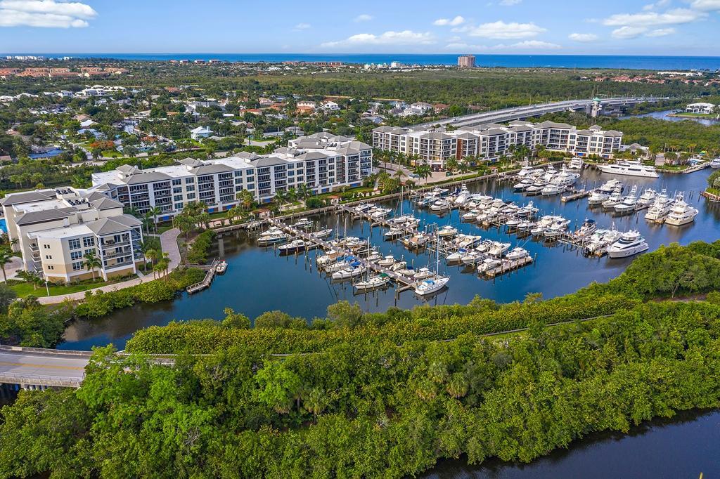 AZURE CONDO - Residential