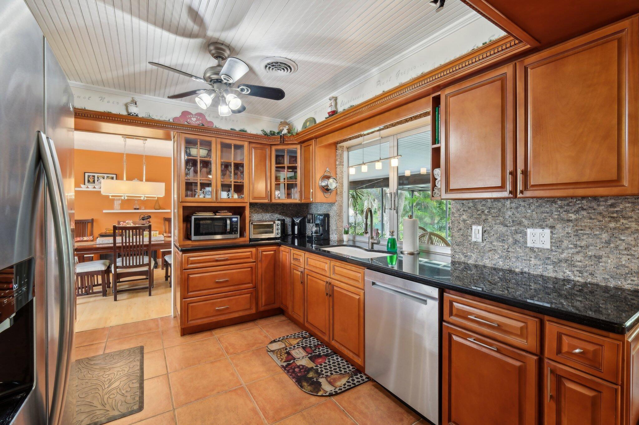 ROSEDALE MANOR SUB - Residential