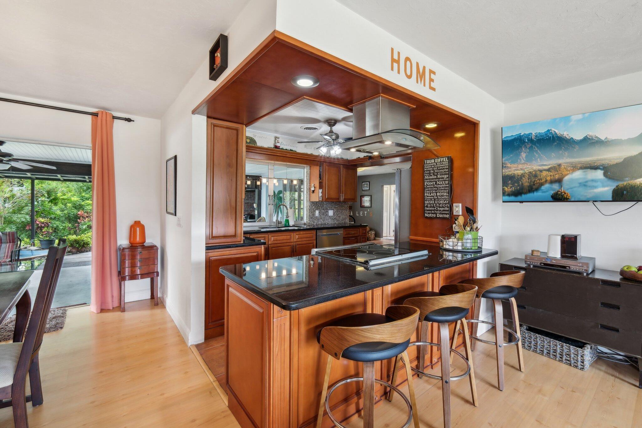 ROSEDALE MANOR SUB - Residential