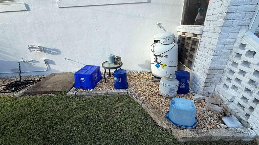 LEE WOOD PARK - Residential