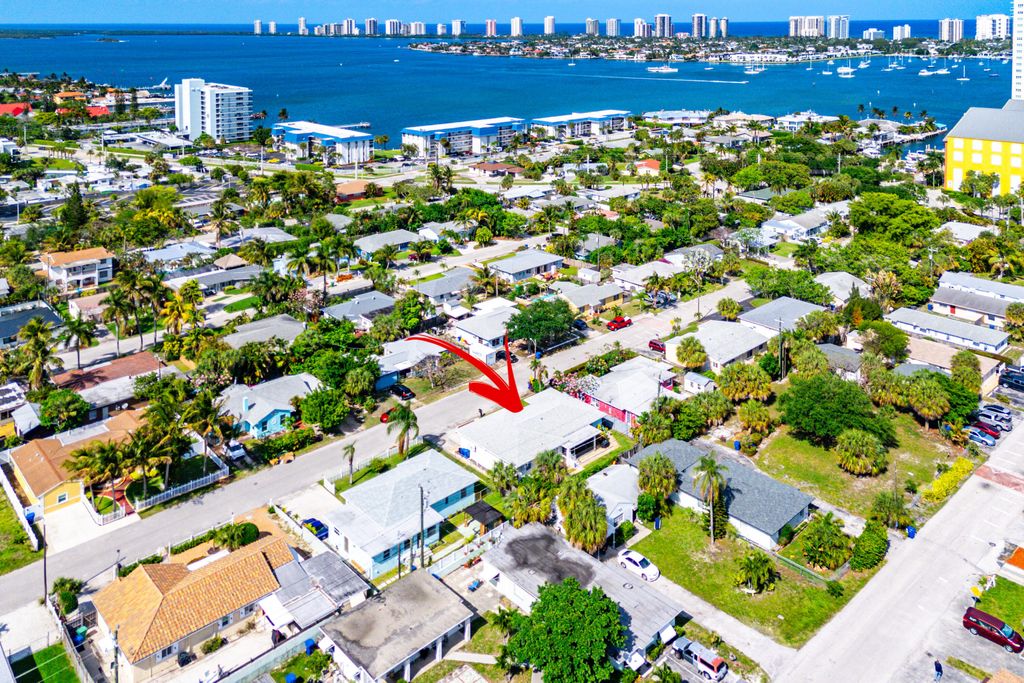 Photo of 147 E 28th Street E, Riviera Beach, FL 33404 (MLS # R11168755)