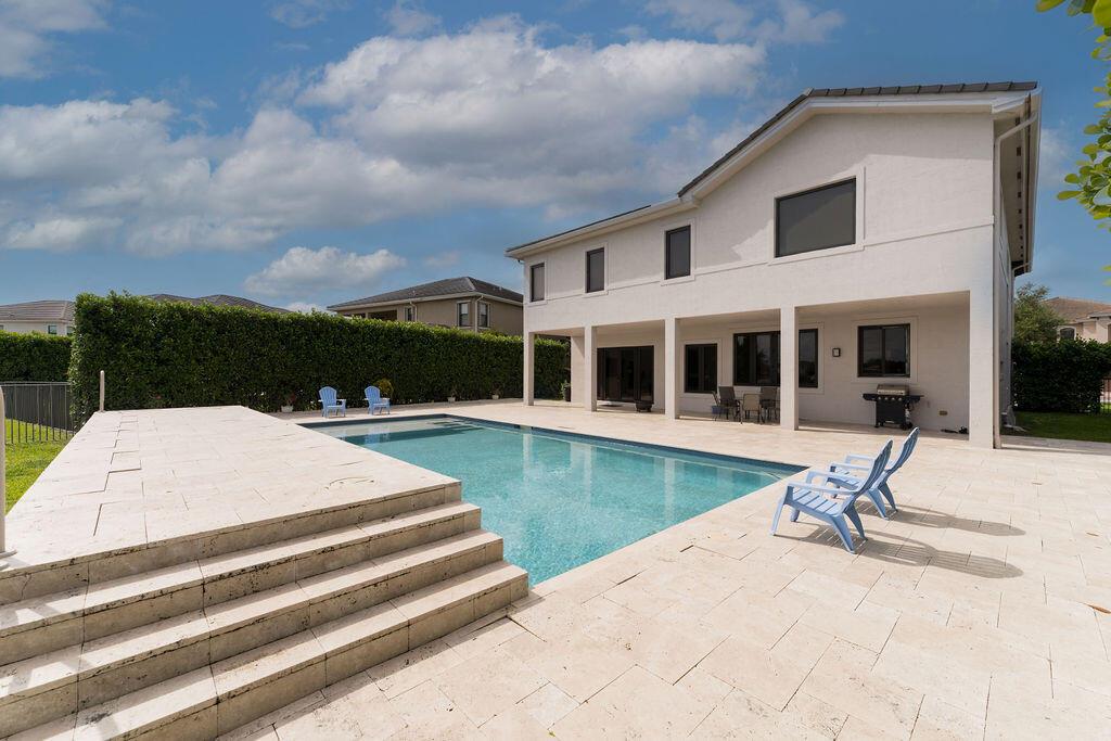 9475 Equus Circle