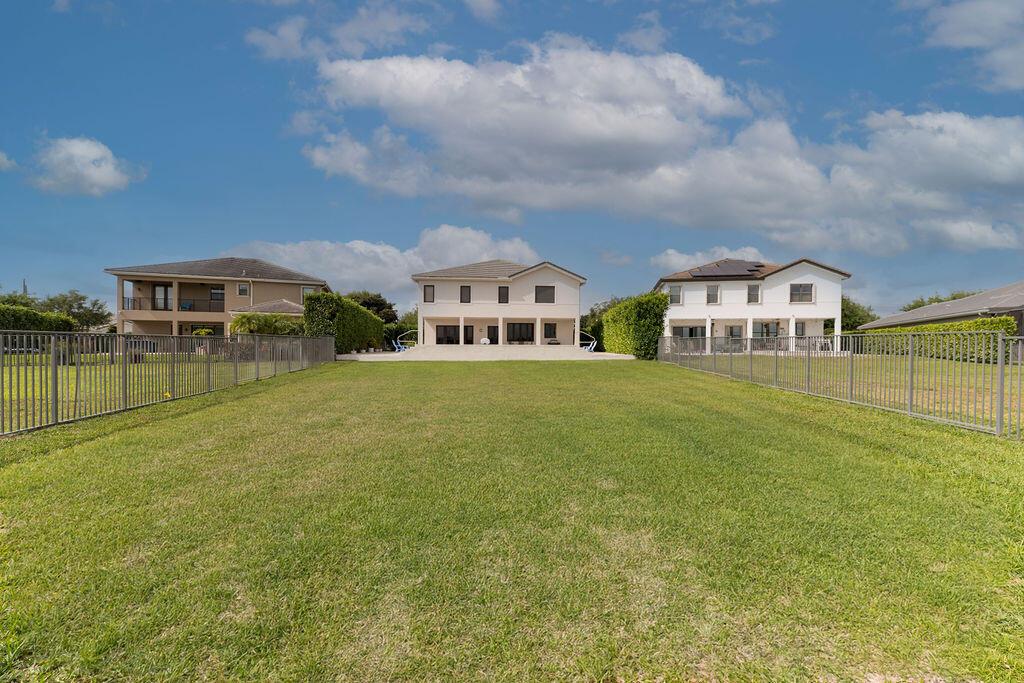 9475 Equus Circle