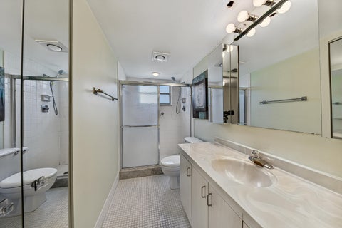 Tiny photo for 2904 VICTORIA Place #A2, Coconut Creek, FL 33066 (MLS # B26075441)