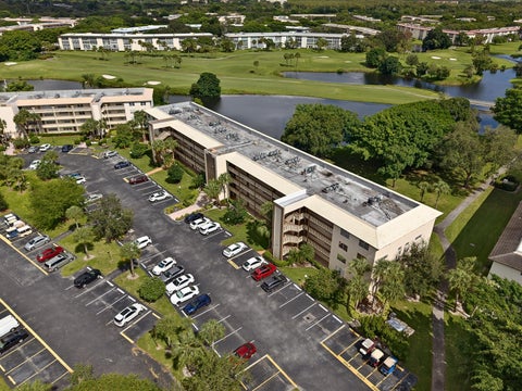 Tiny photo for 2904 VICTORIA Place #A2, Coconut Creek, FL 33066 (MLS # B26075441)