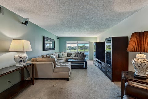 Tiny photo for 2904 VICTORIA Place #A2, Coconut Creek, FL 33066 (MLS # B26075441)