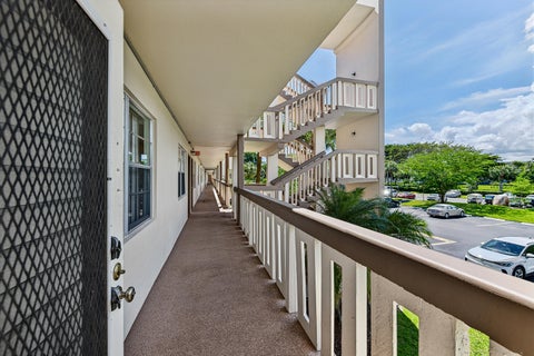 Tiny photo for 2904 VICTORIA Place #A2, Coconut Creek, FL 33066 (MLS # B26075441)