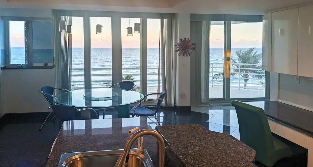 PRESIDENTIAL PLACE CONDO - Residential