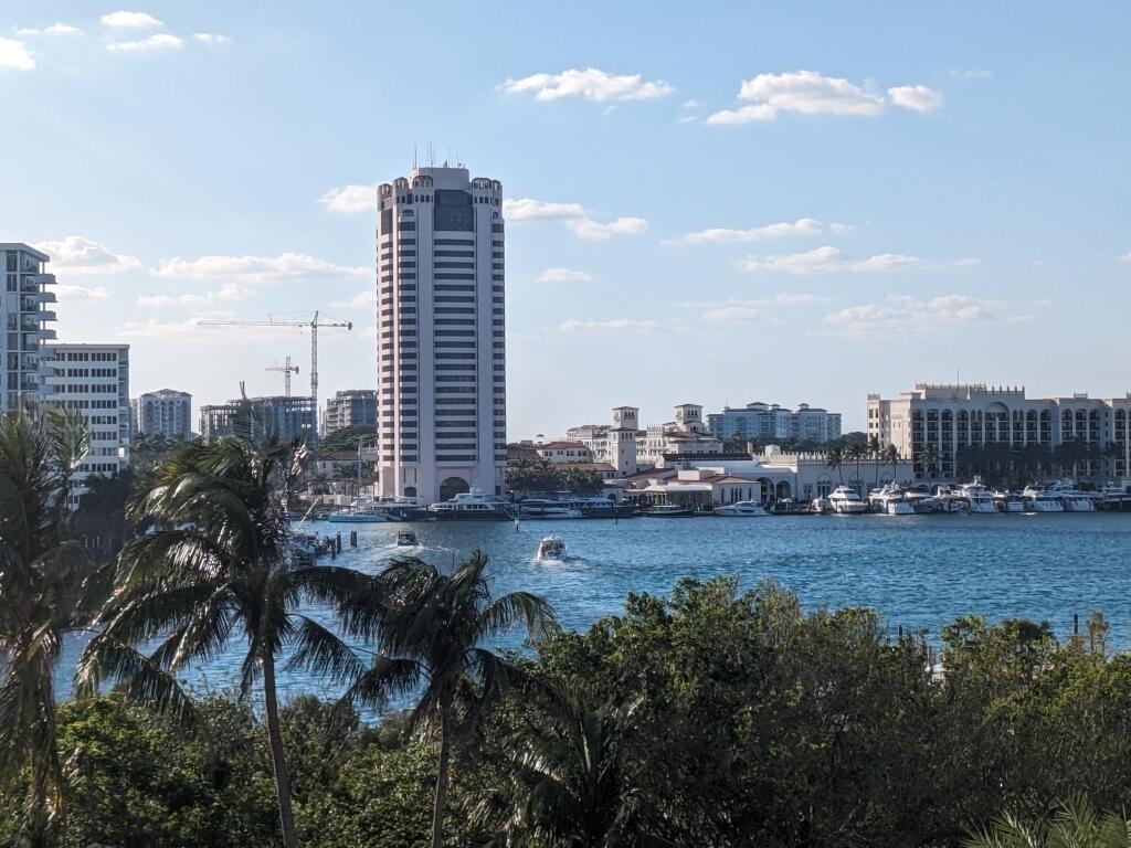 PRESIDENTIAL PLACE CONDO - Residential