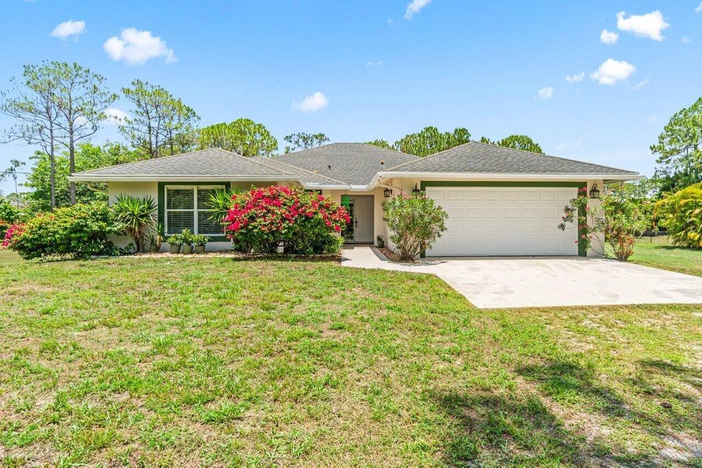 Photo of 16107 80th Street N, Loxahatchee, FL 33470 (MLS # R10992063)