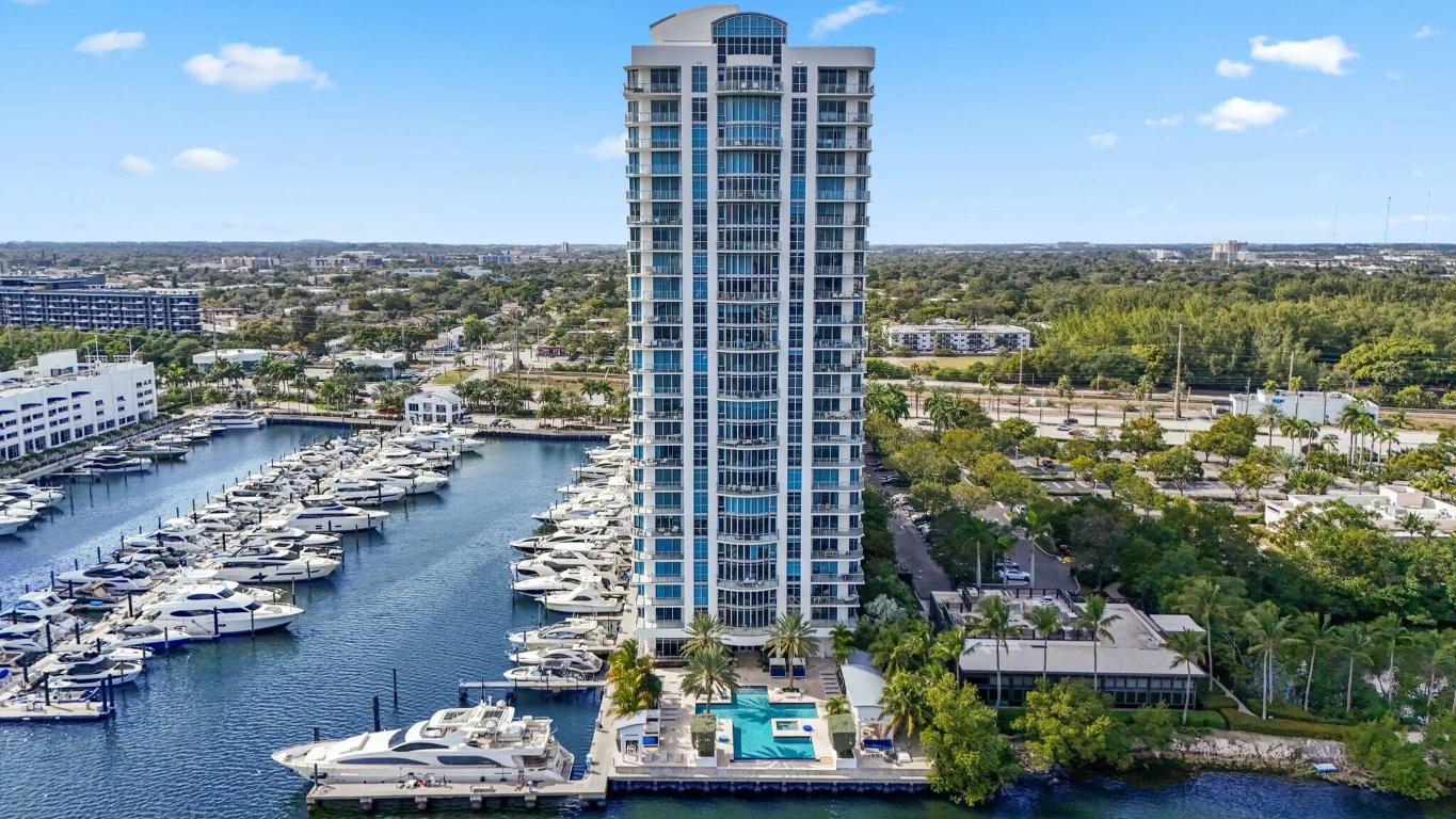 MARINA PALMS RESIDENCES NORTH CONDO - Residential