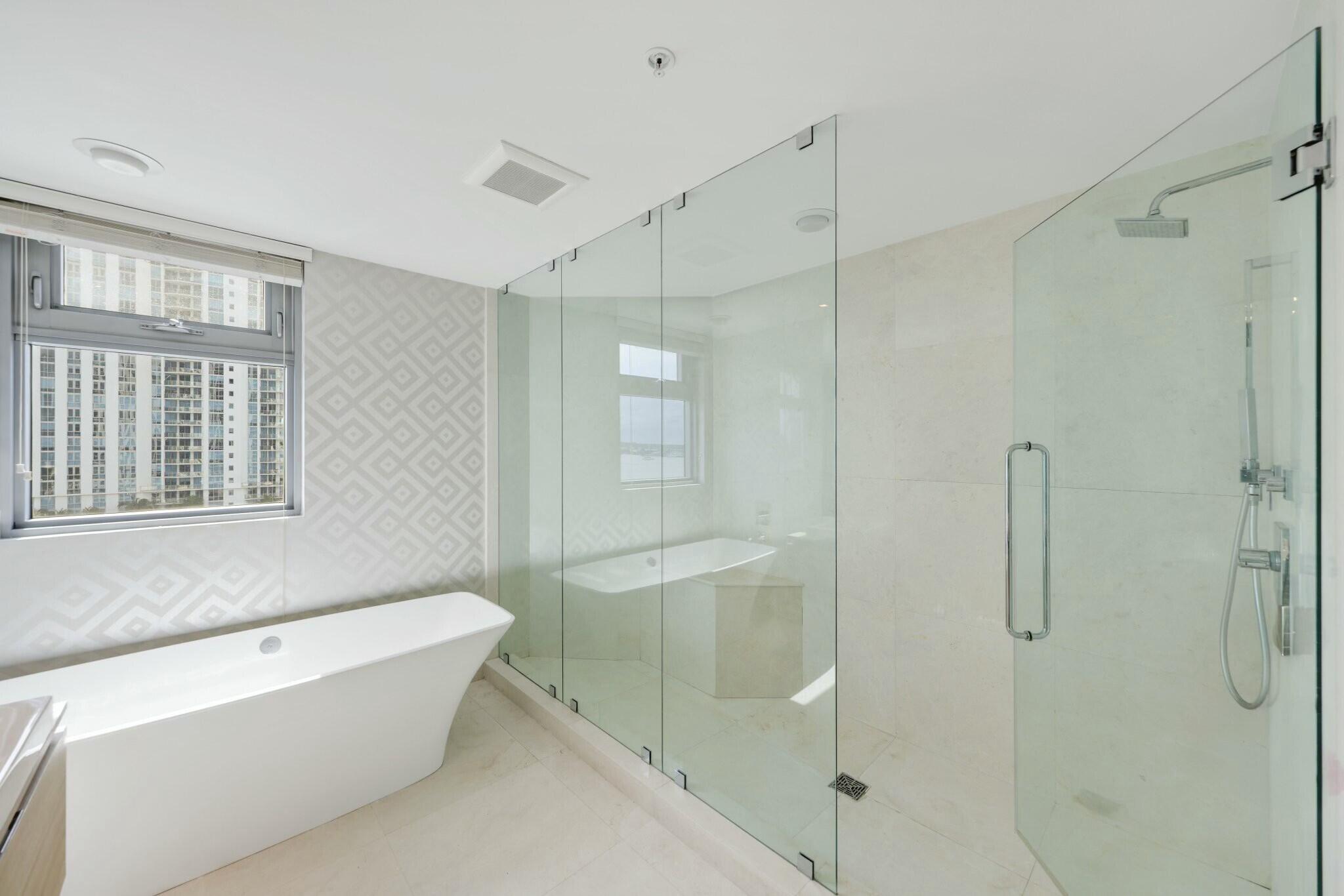 MARINA PALMS RESIDENCES N - Residential