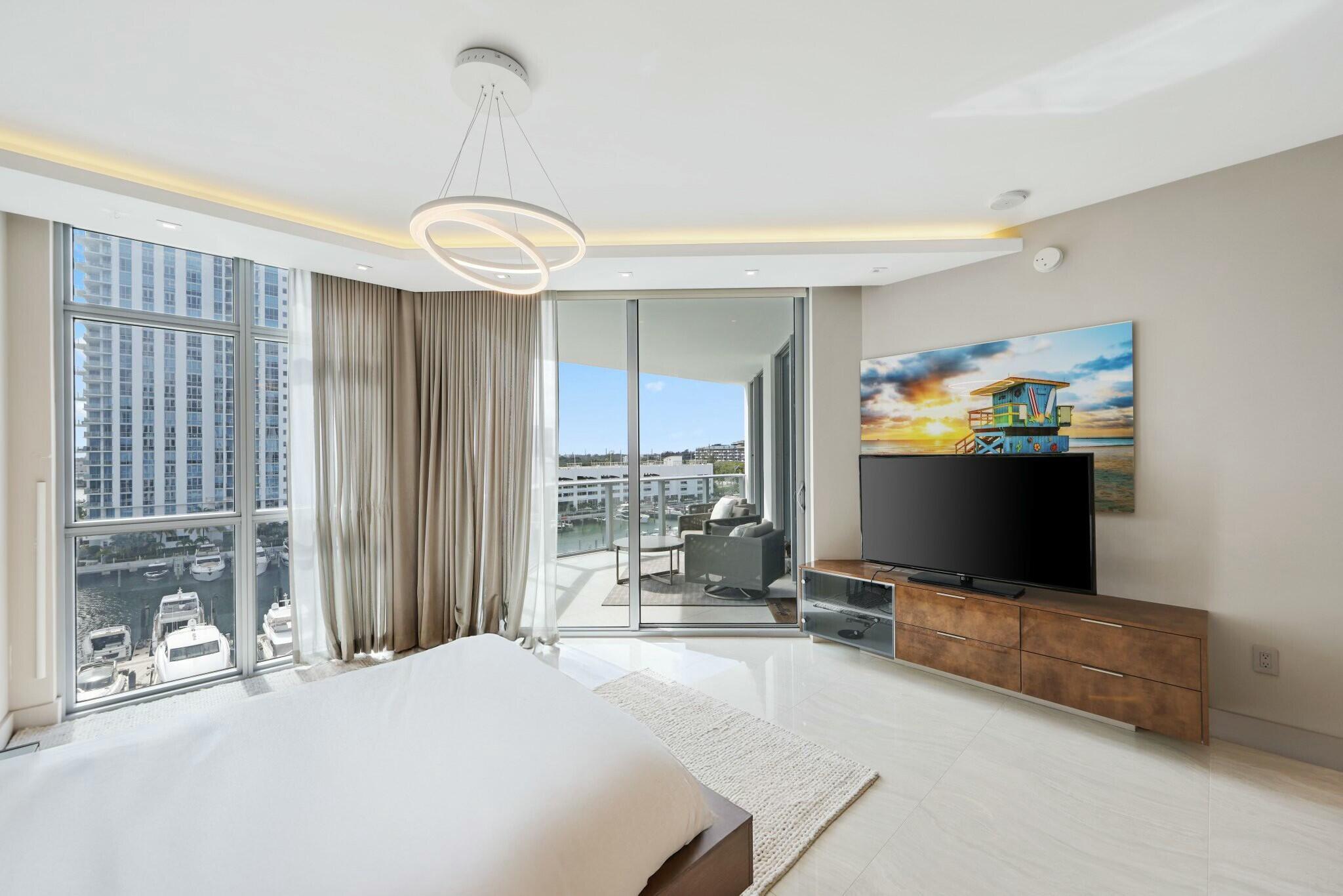 MARINA PALMS RESIDENCES N - Residential