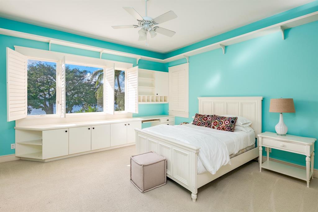 JUPITER ISLAND - Residential