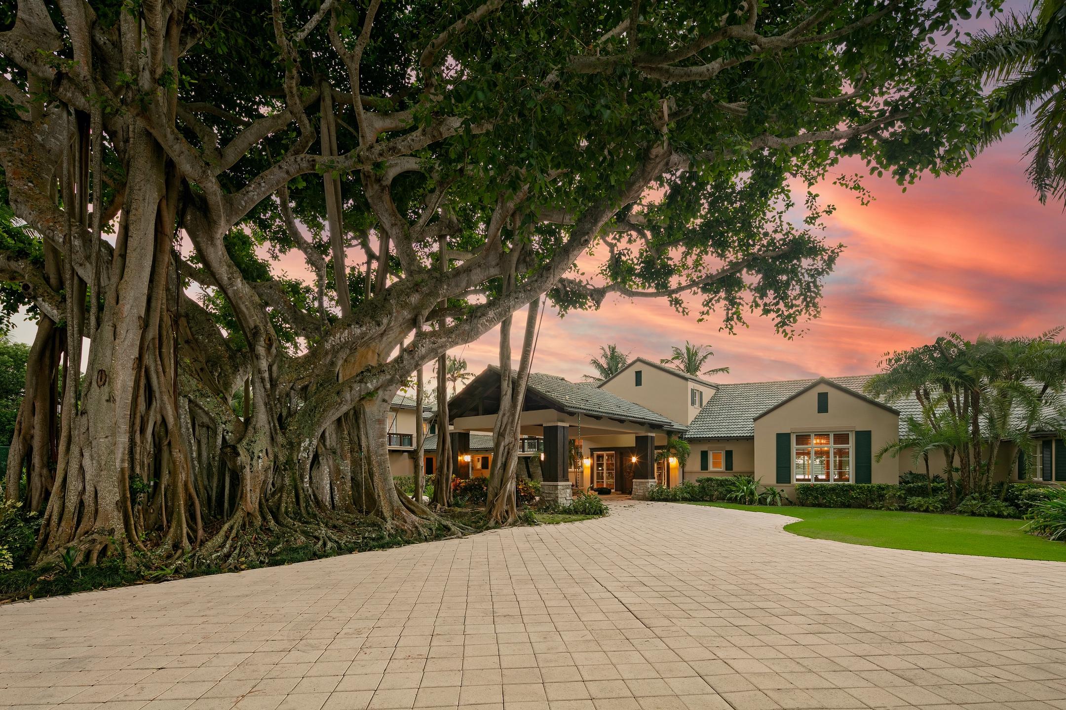 JUPITER ISLAND - Residential