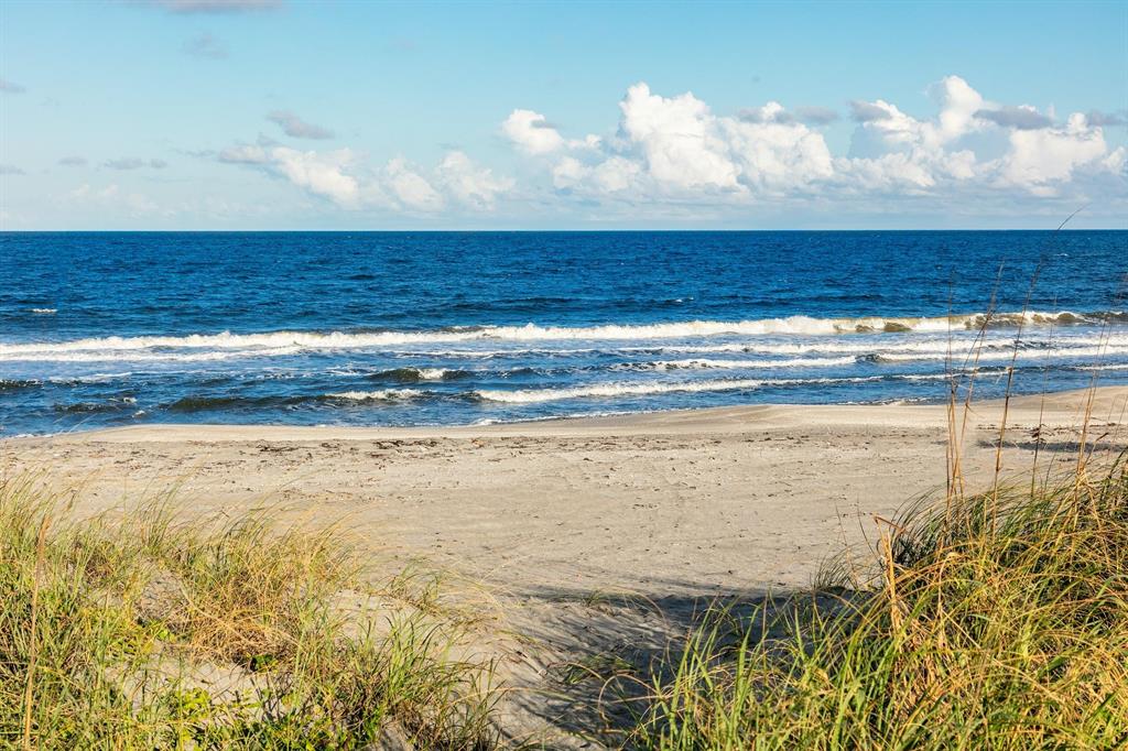 JUPITER ISLAND - Residential
