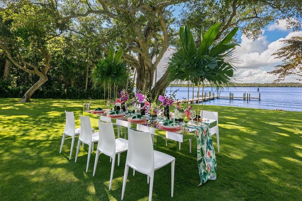 JUPITER ISLAND - Residential