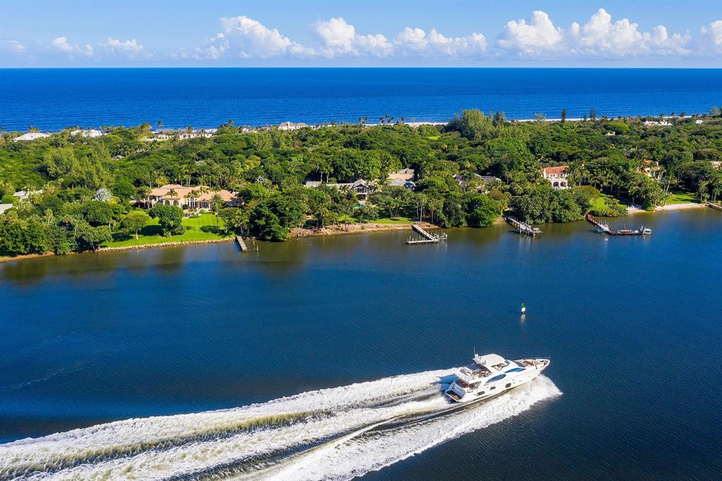 JUPITER ISLAND - Residential