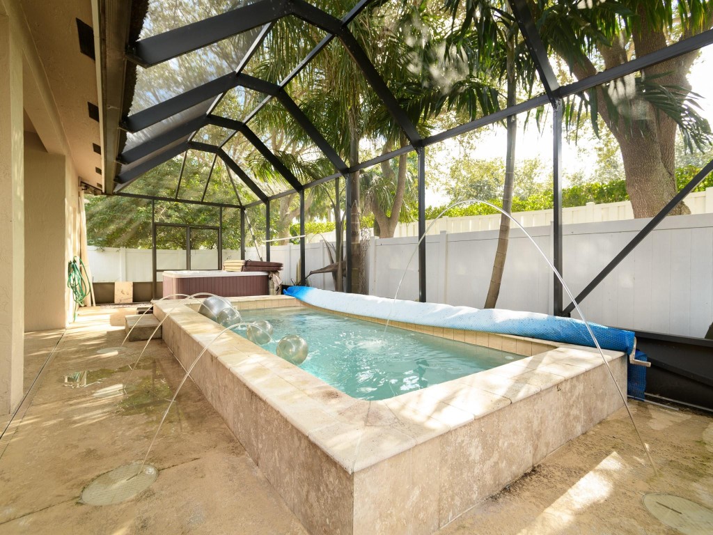 Pod 13 At Monarch Lakes 1 - Residential Lease