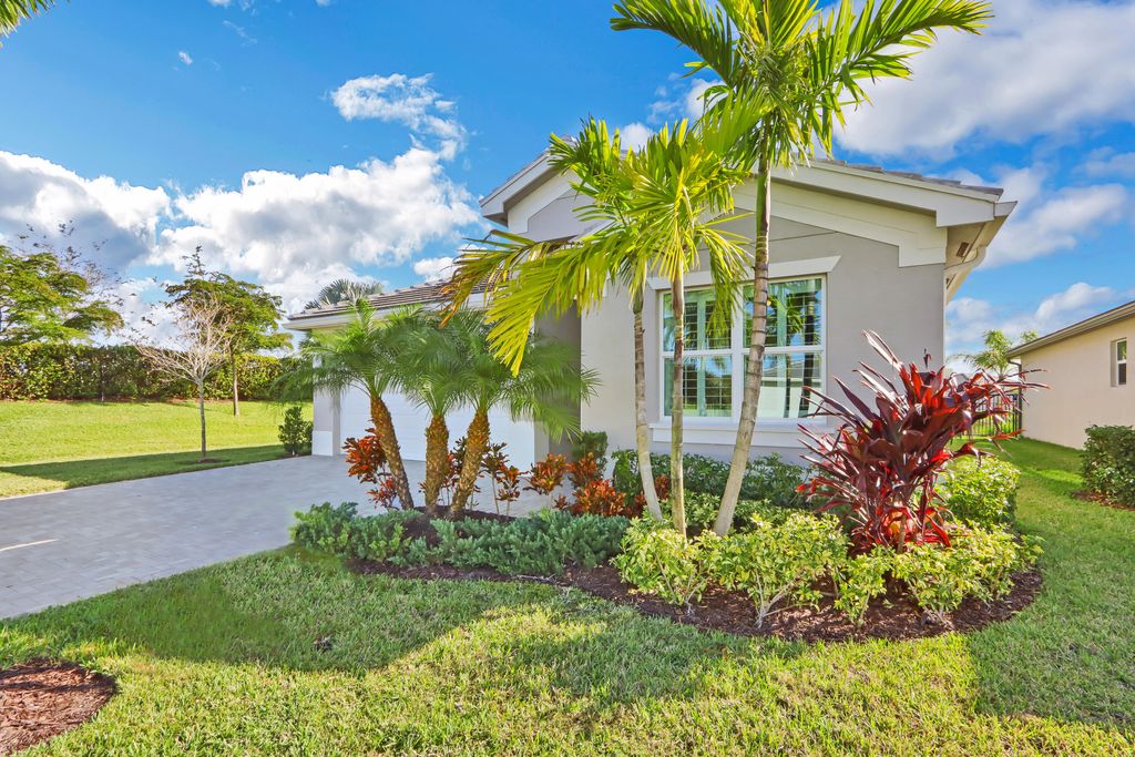 Photo of 11597 SW Hawthorne Hill Road, Port Saint Lucie, FL 34987 (MLS # R10863387)