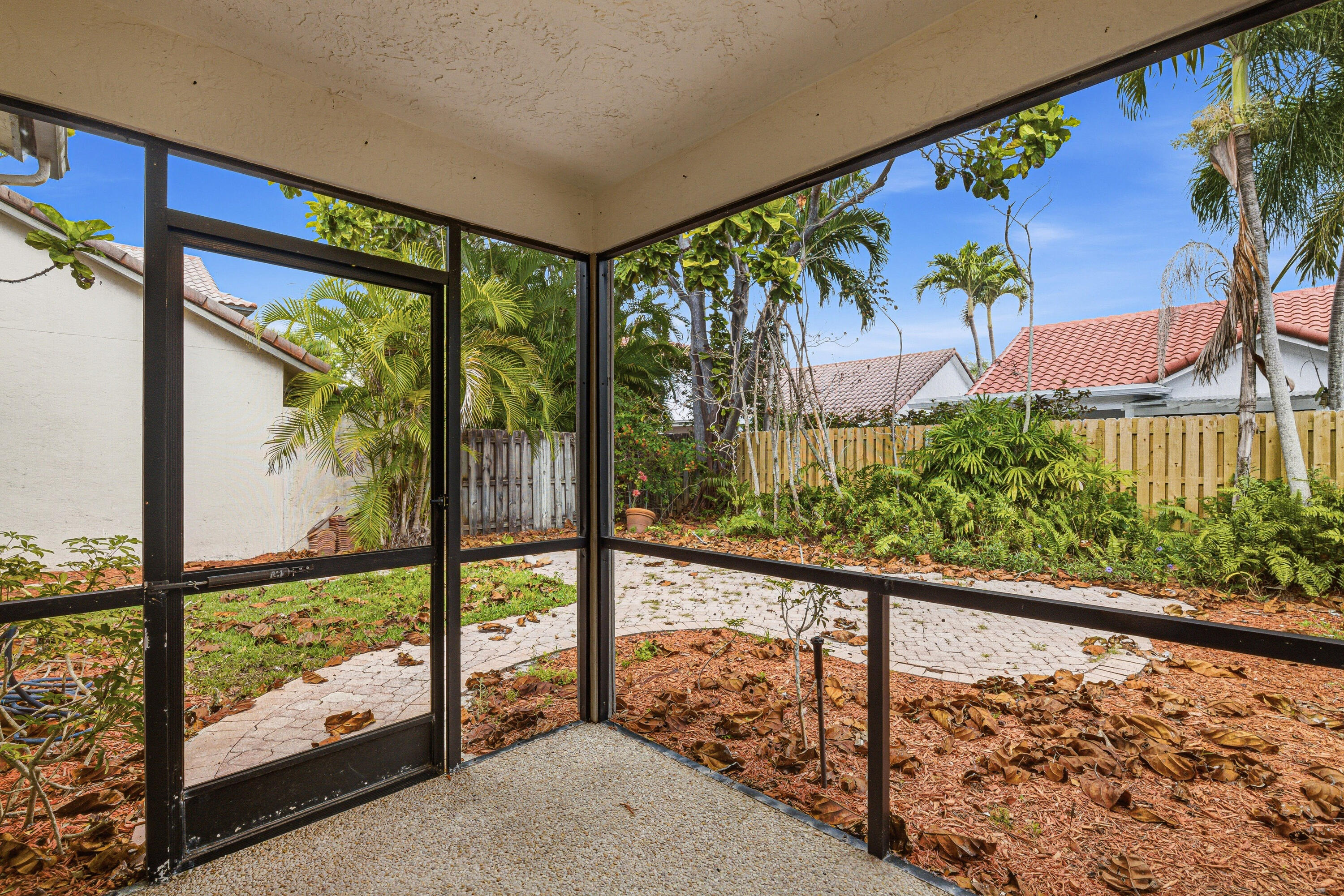 WIMBLEDON VILLAS OF VIA VERDE - Residential Lease