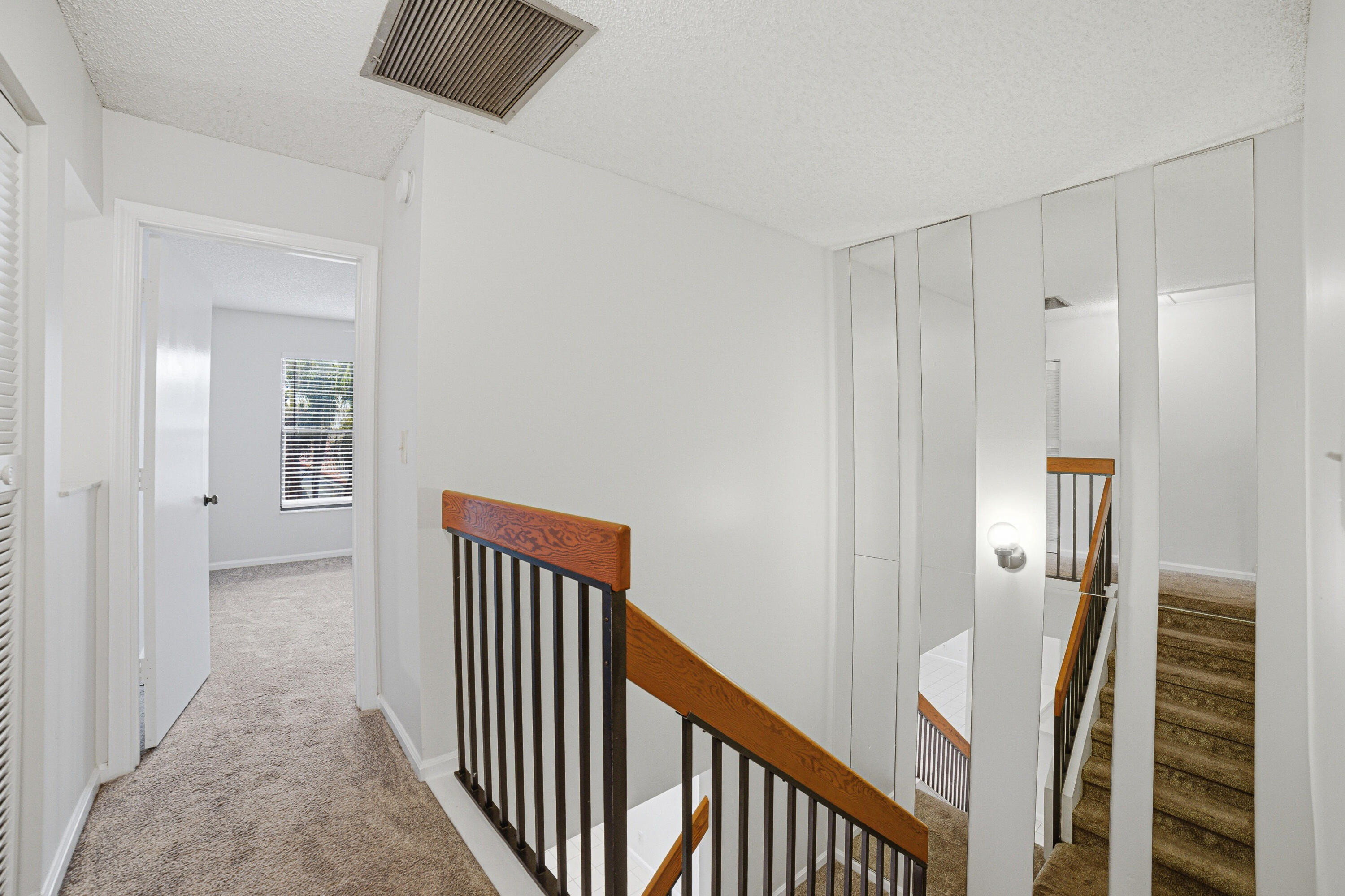 WIMBLEDON VILLAS OF VIA VERDE - Residential Lease