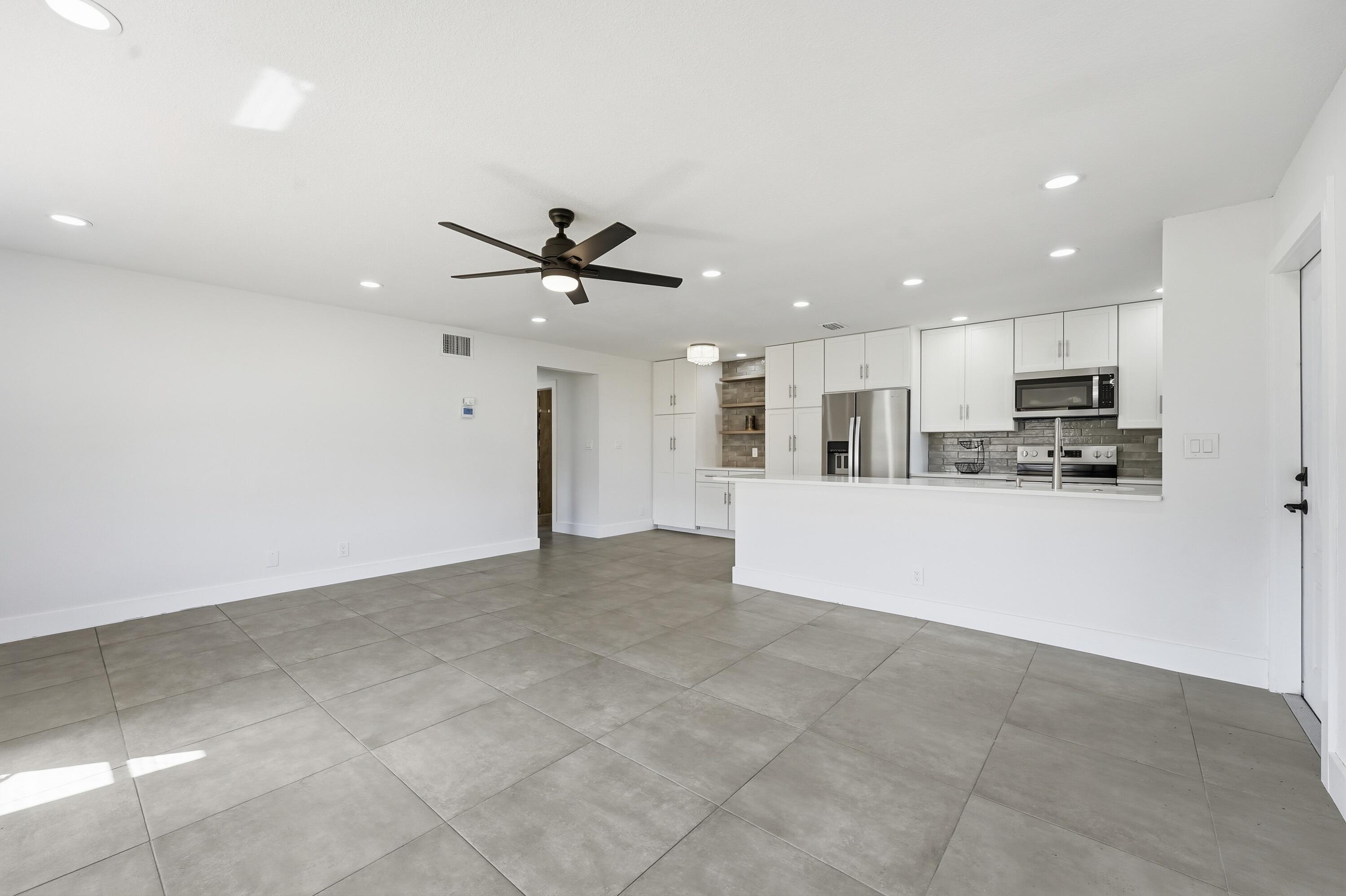 High Point of Fort Pierce - Residential