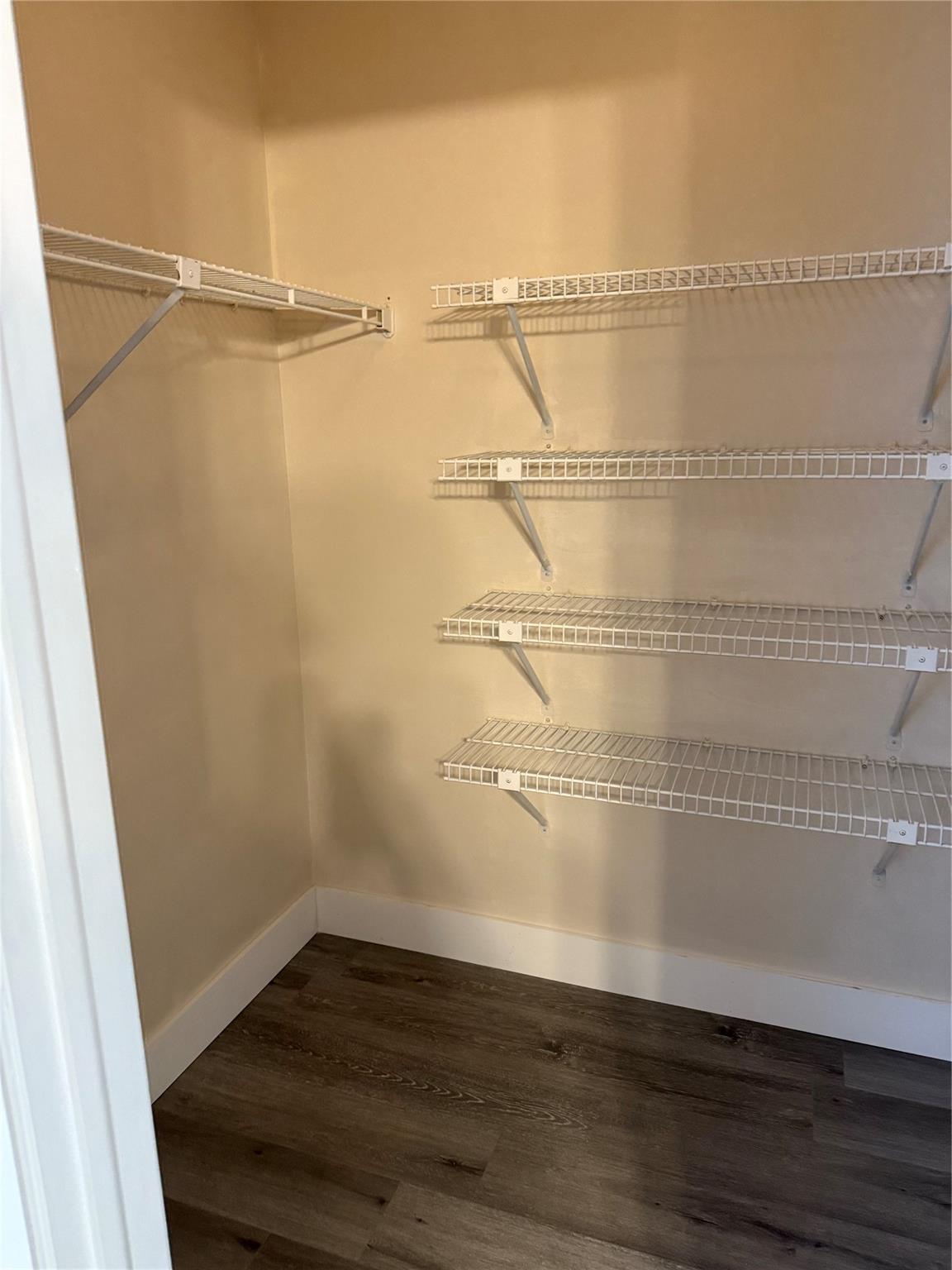 the hamptons - Residential Lease