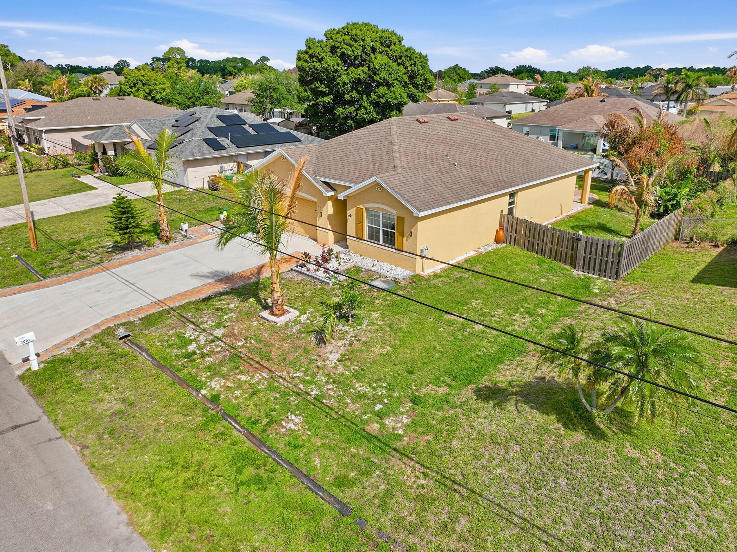 PORT ST LUCIE SECTION 15 - Residential