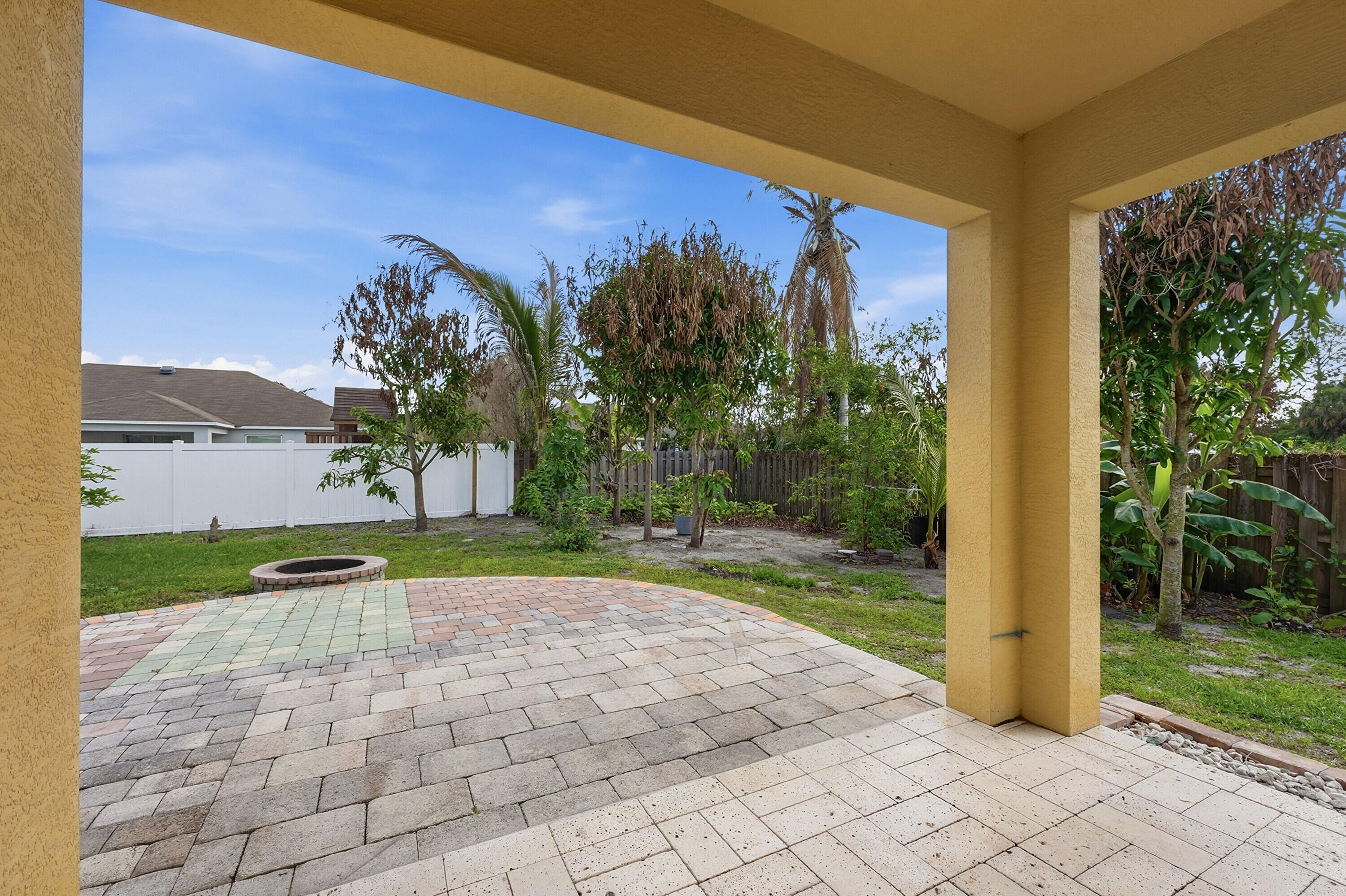 PORT ST LUCIE SECTION 15 - Residential