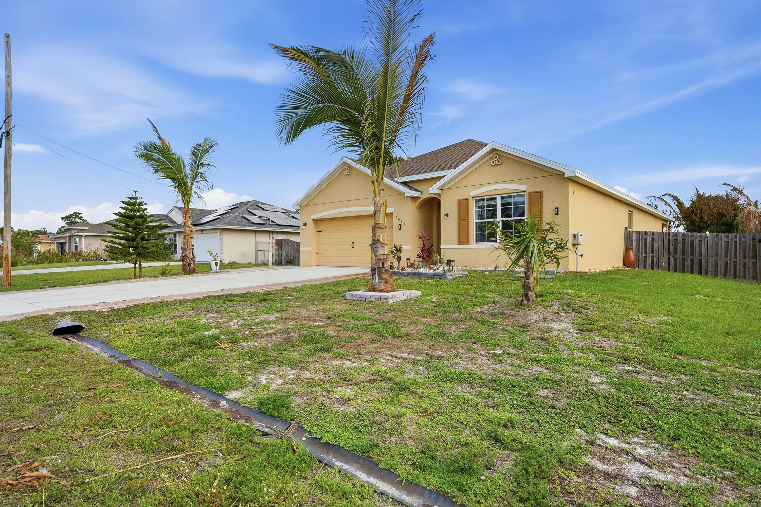 PORT ST LUCIE SECTION 15 - Residential