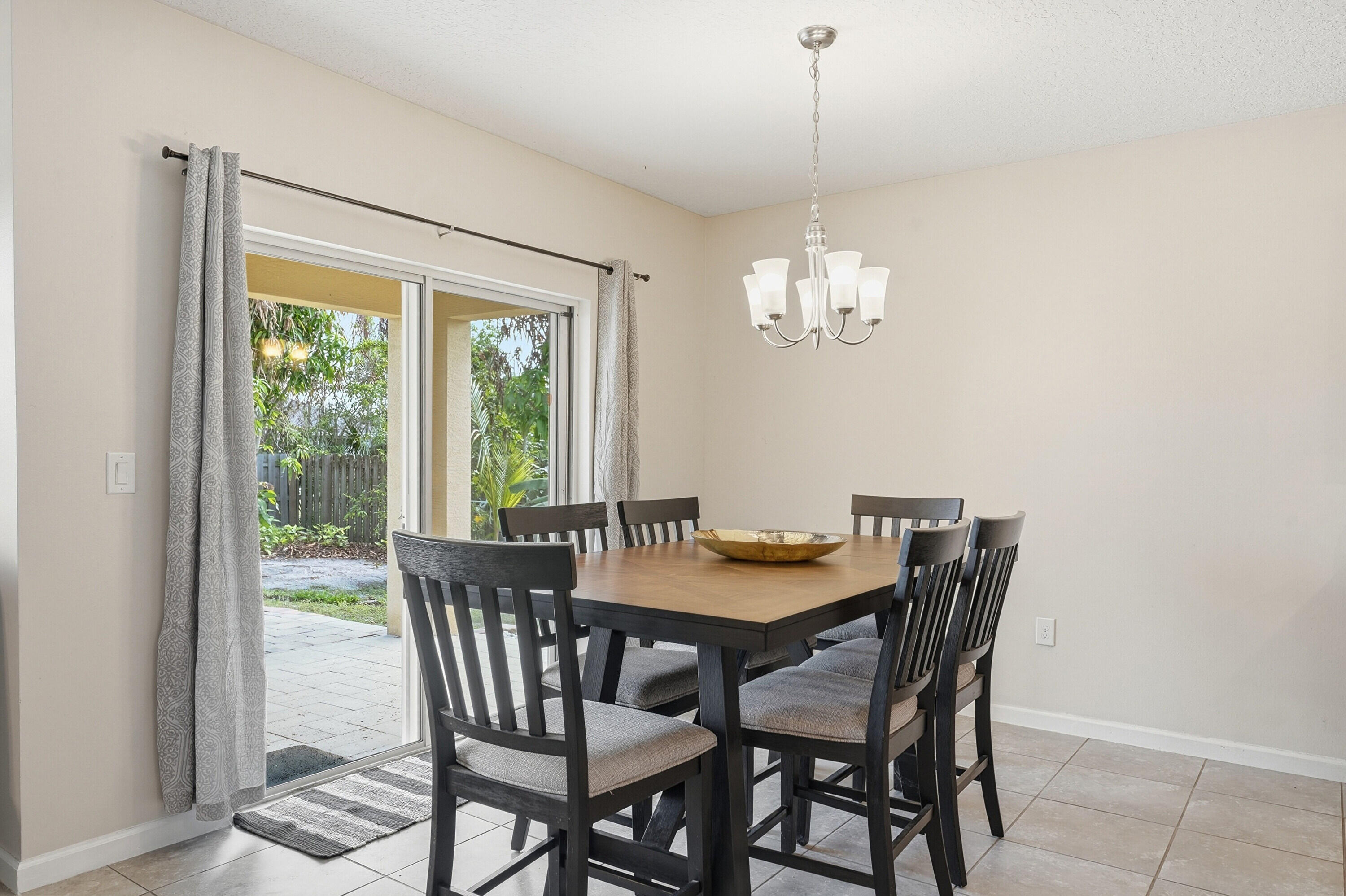 PORT ST LUCIE SECTION 15 - Residential