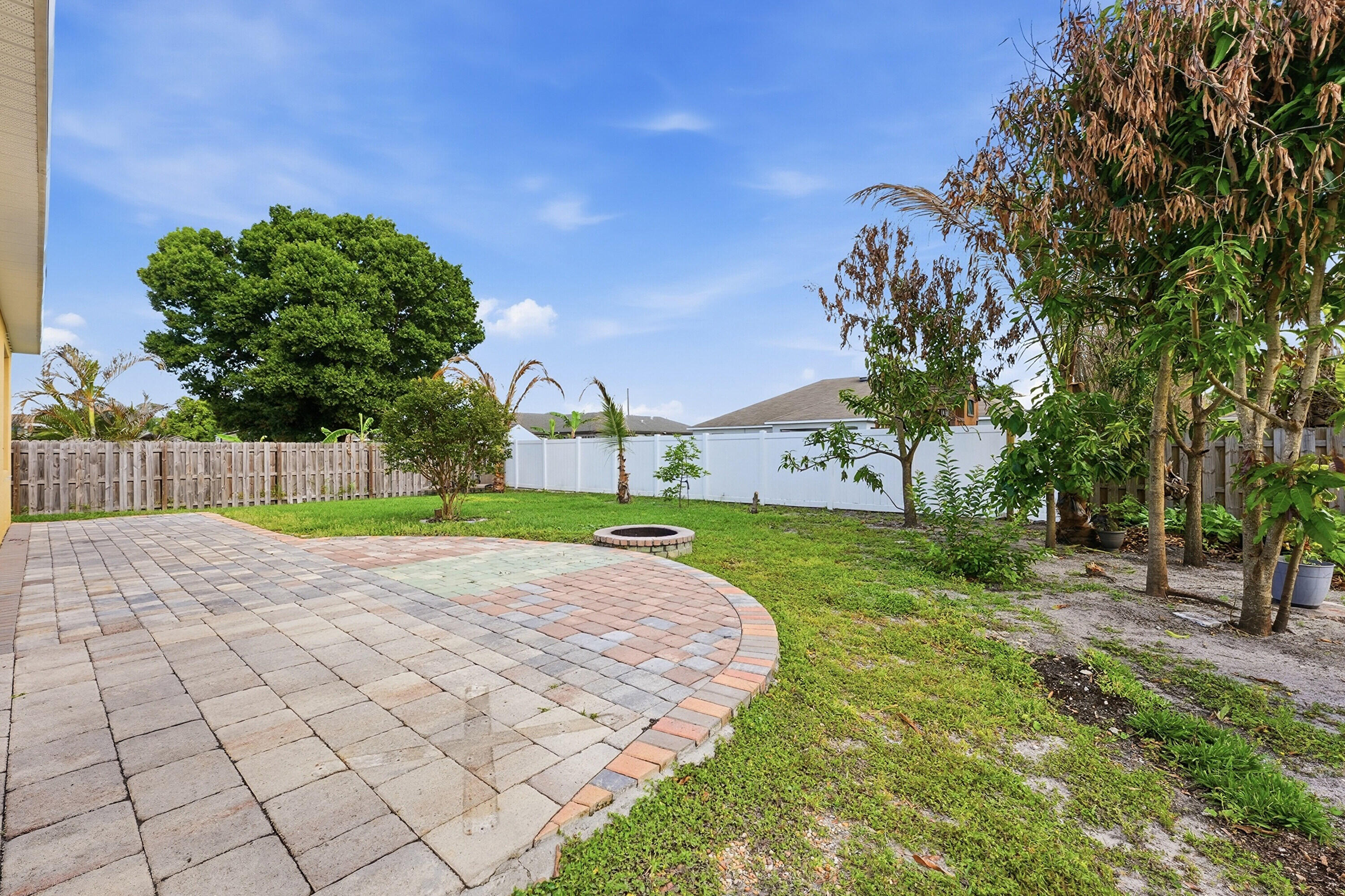 PORT ST LUCIE SECTION 15 - Residential