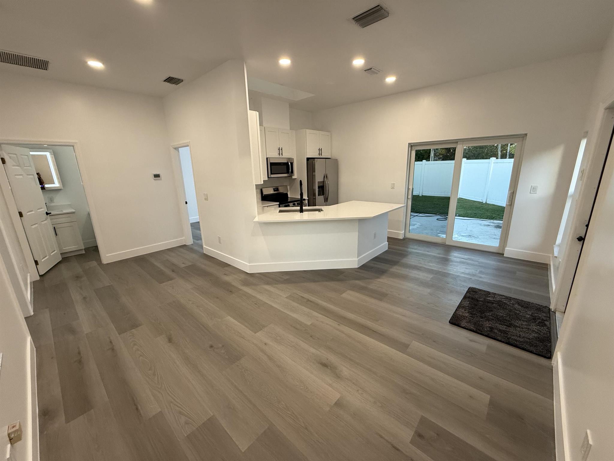 NA - Residential Lease