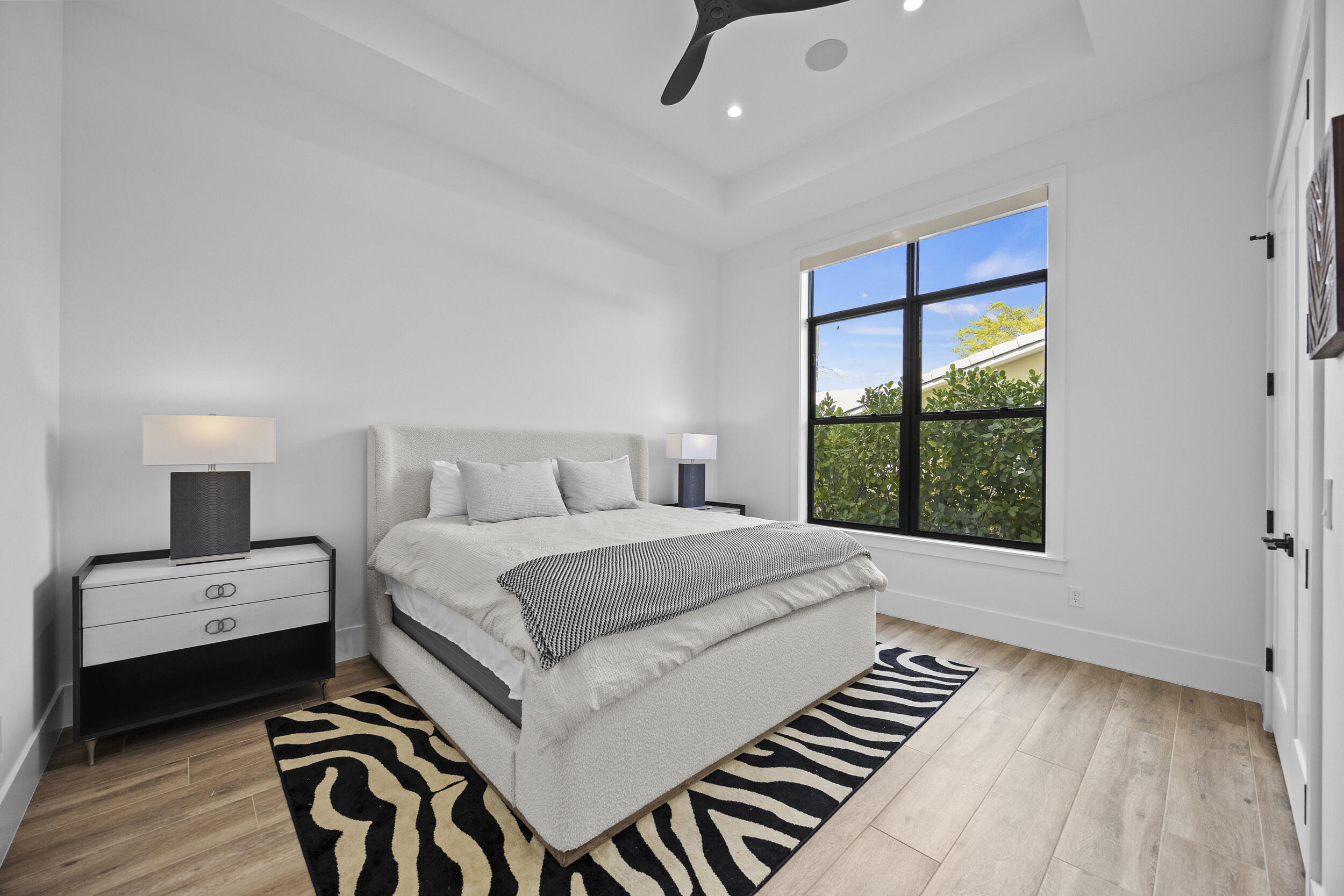 NORTH PALM BEACH VILLAGE OF 6 - Residential