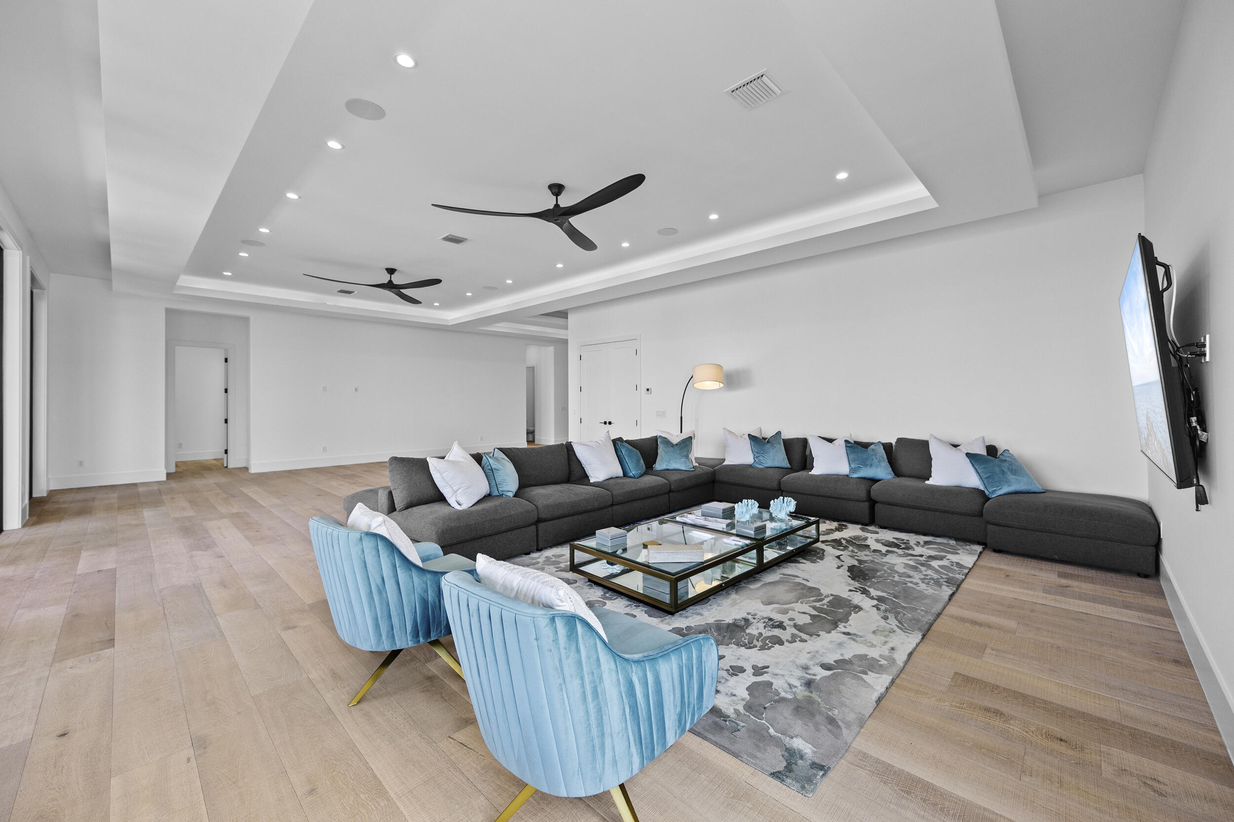 NORTH PALM BEACH VILLAGE OF 6 - Residential