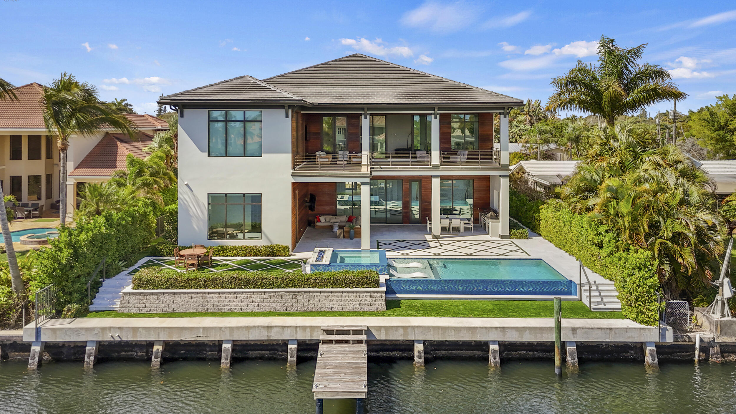 NORTH PALM BEACH VILLAGE OF 6 - Residential