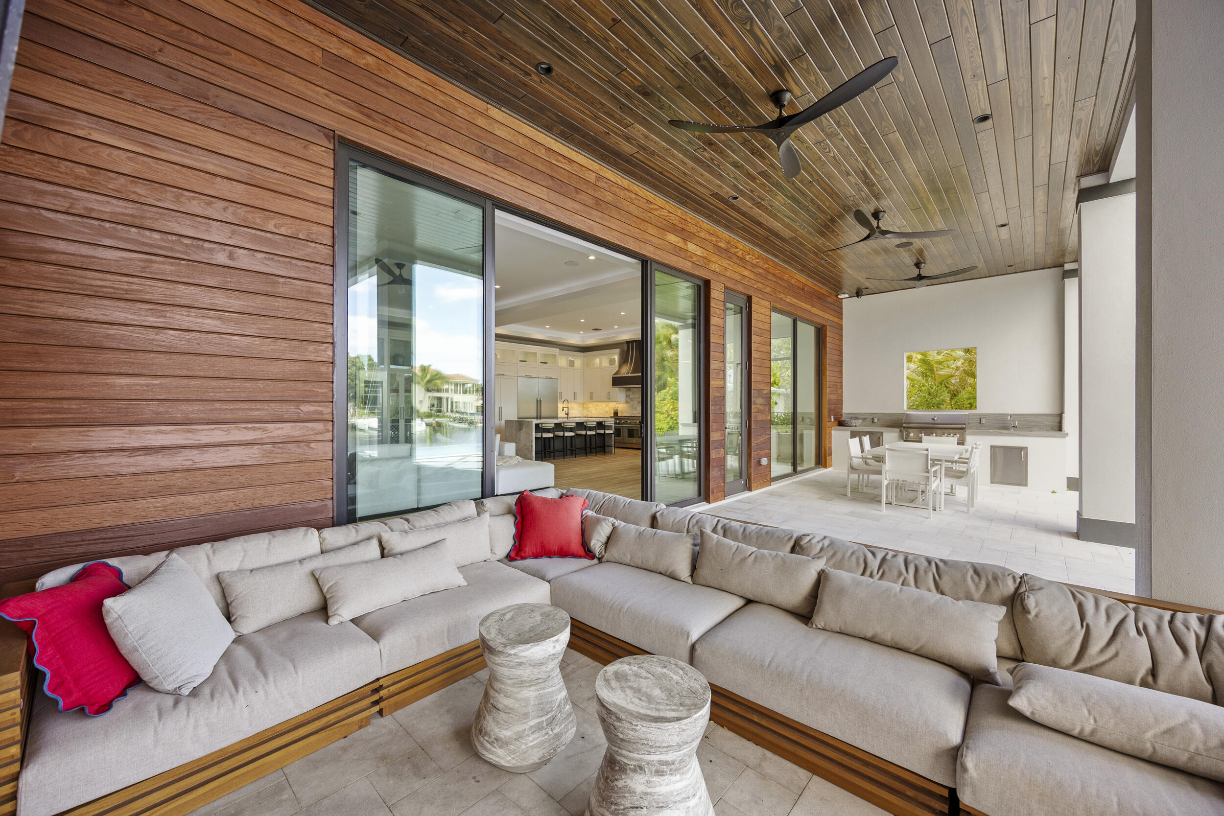 NORTH PALM BEACH VILLAGE OF 6 - Residential