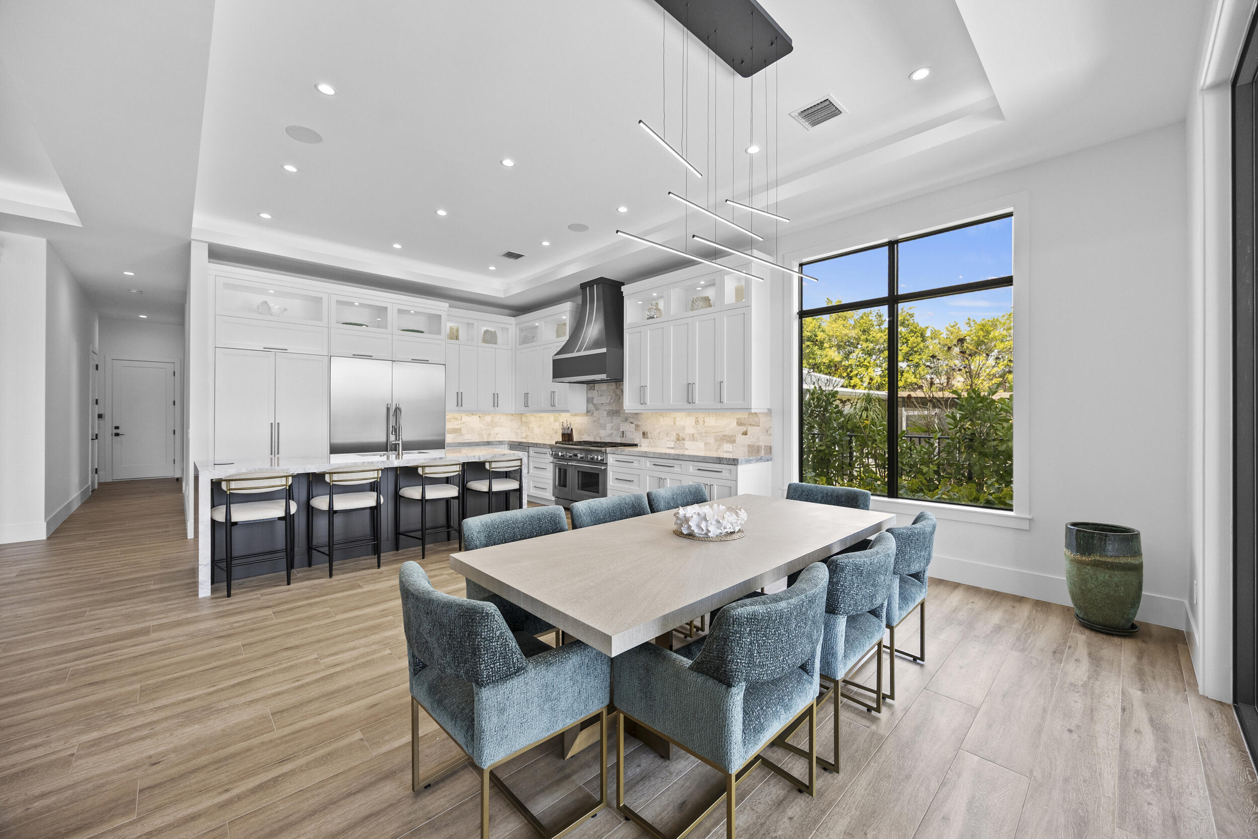 NORTH PALM BEACH VILLAGE OF 6 - Residential