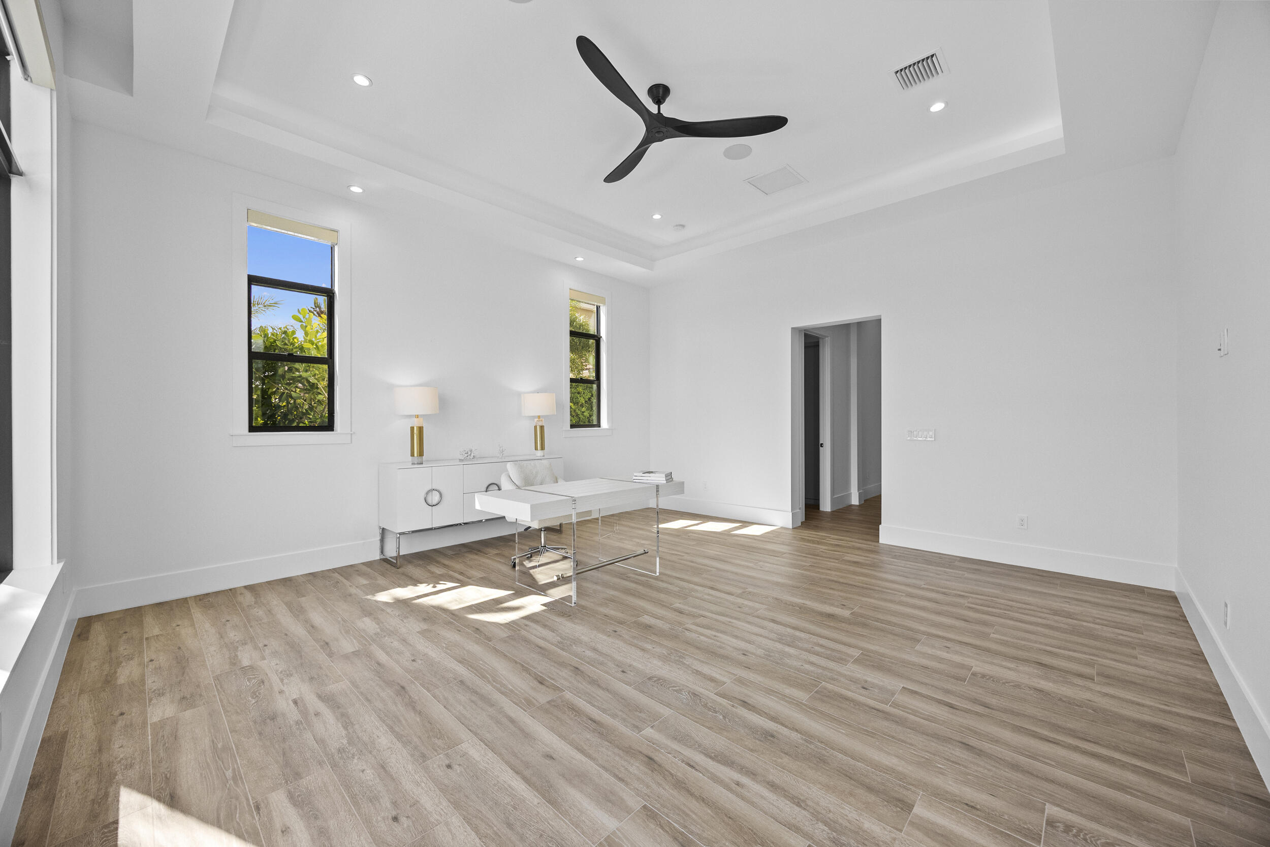 NORTH PALM BEACH VILLAGE OF 6 - Residential