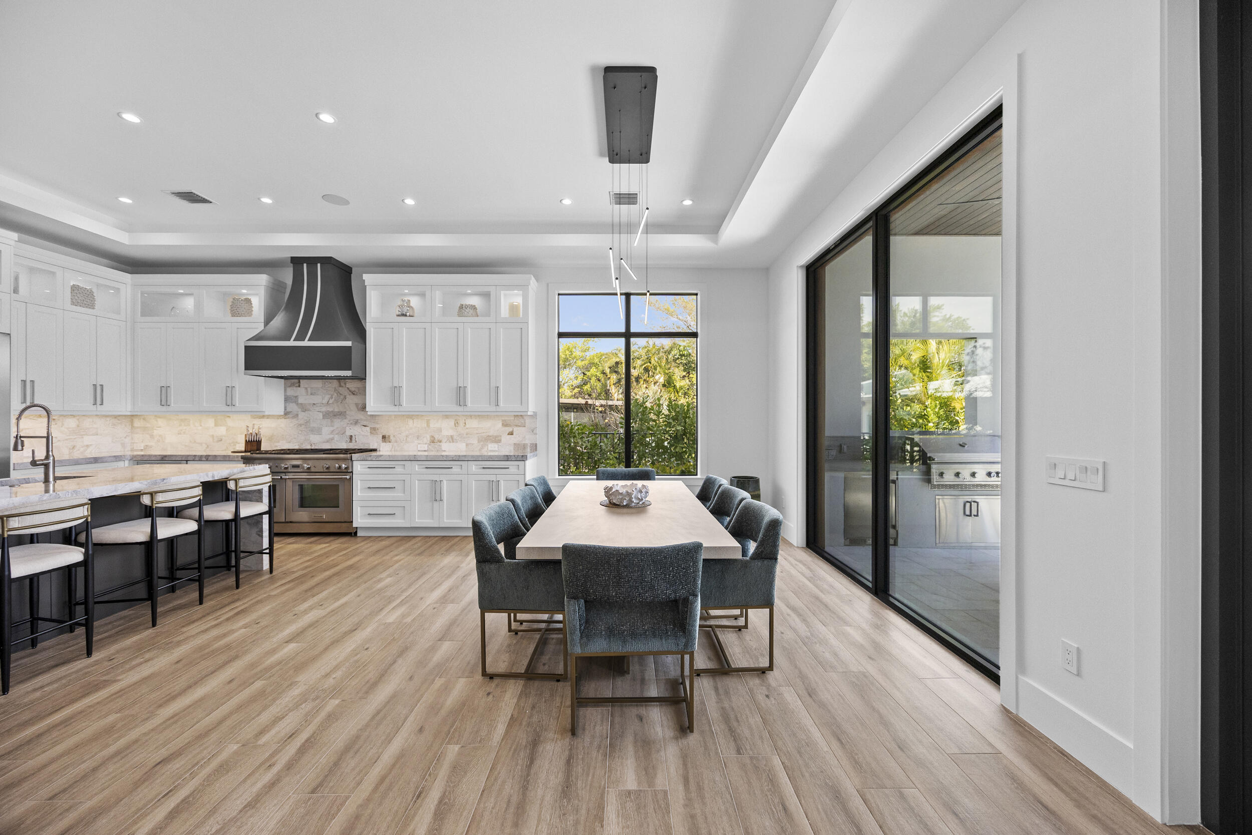 NORTH PALM BEACH VILLAGE OF 6 - Residential