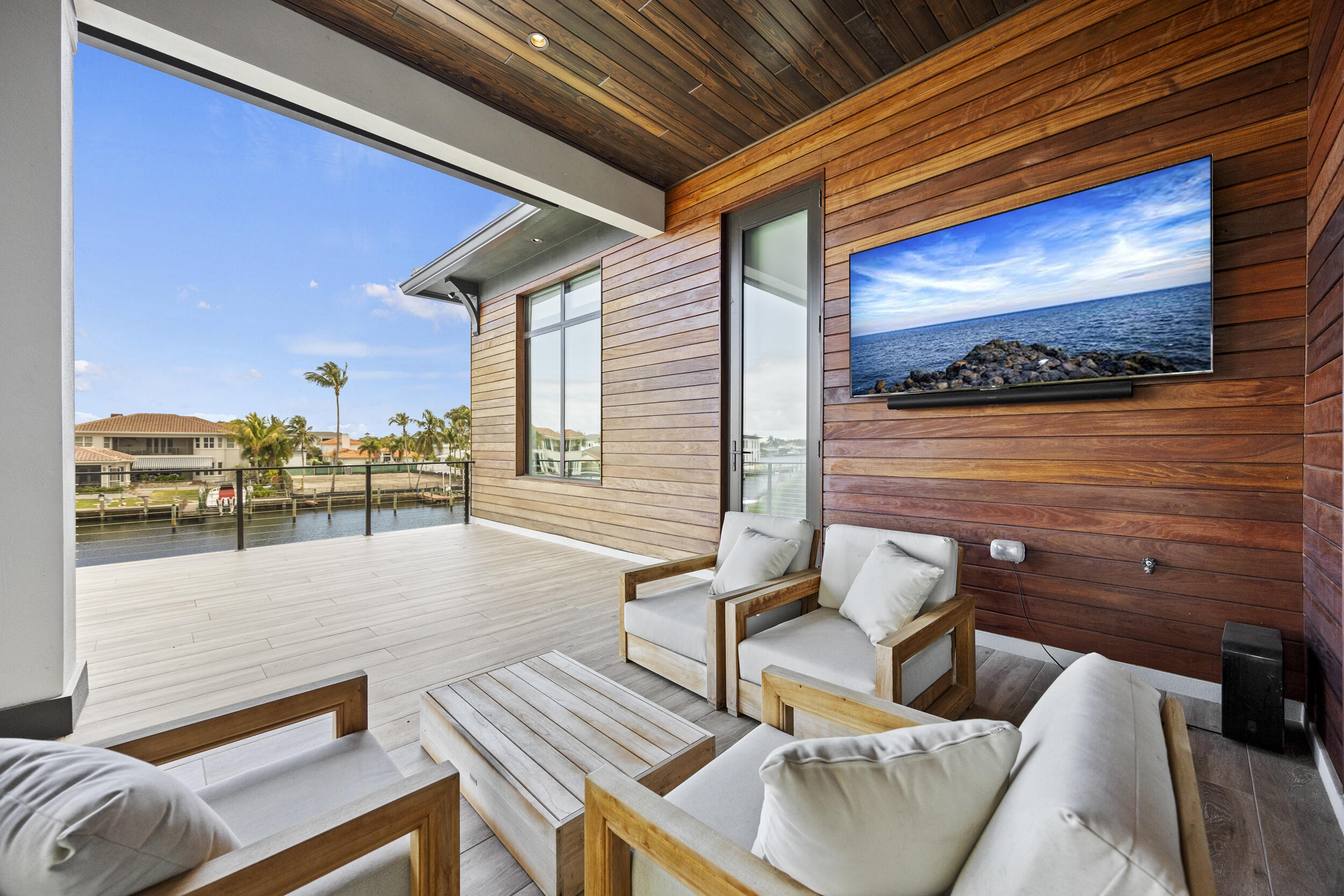 NORTH PALM BEACH VILLAGE OF 6 - Residential