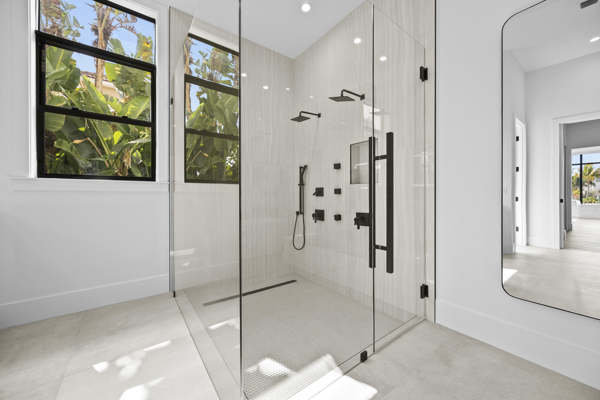 NORTH PALM BEACH VILLAGE OF 6 - Residential