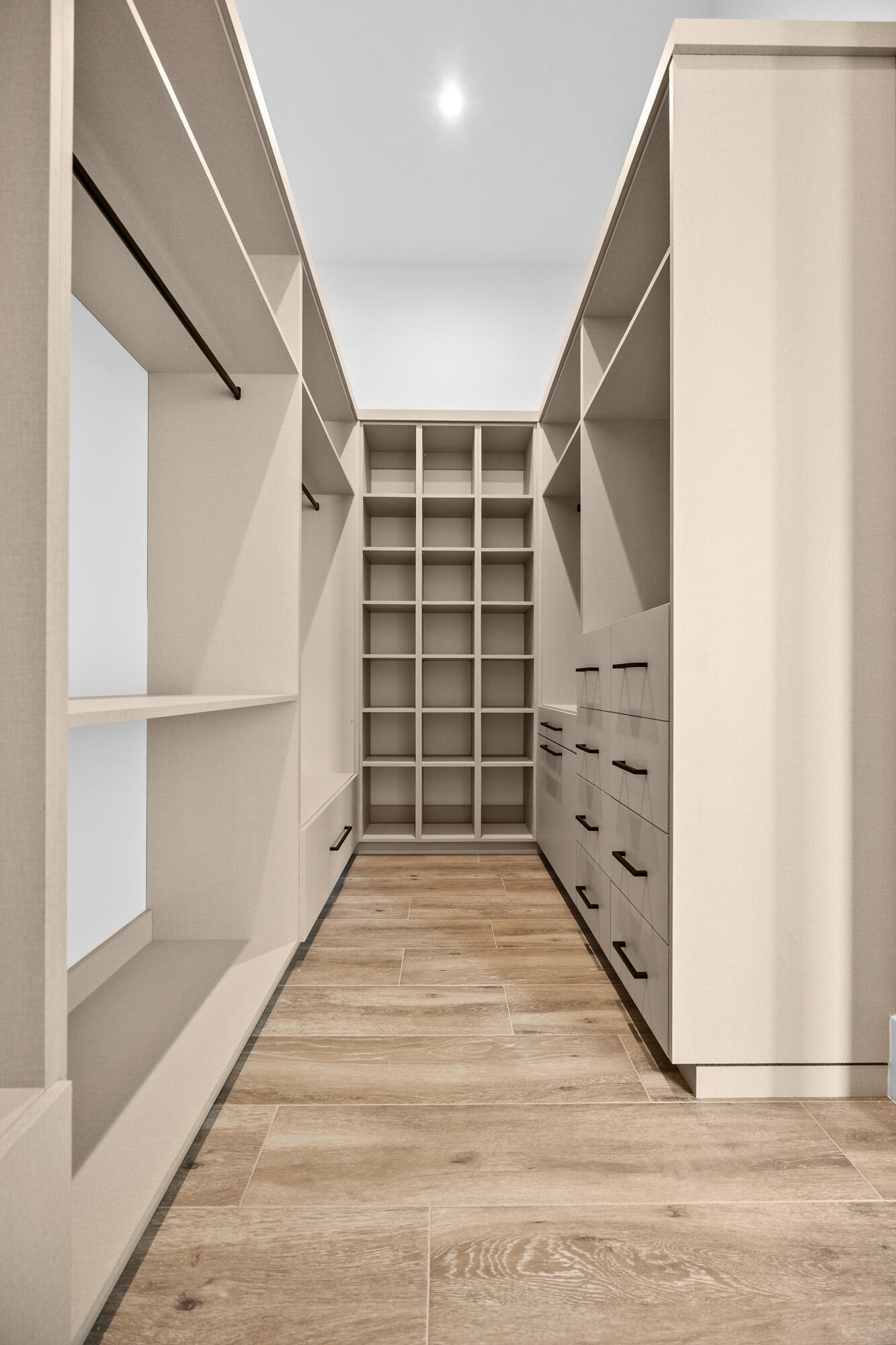 NORTH PALM BEACH VILLAGE OF 6 - Residential