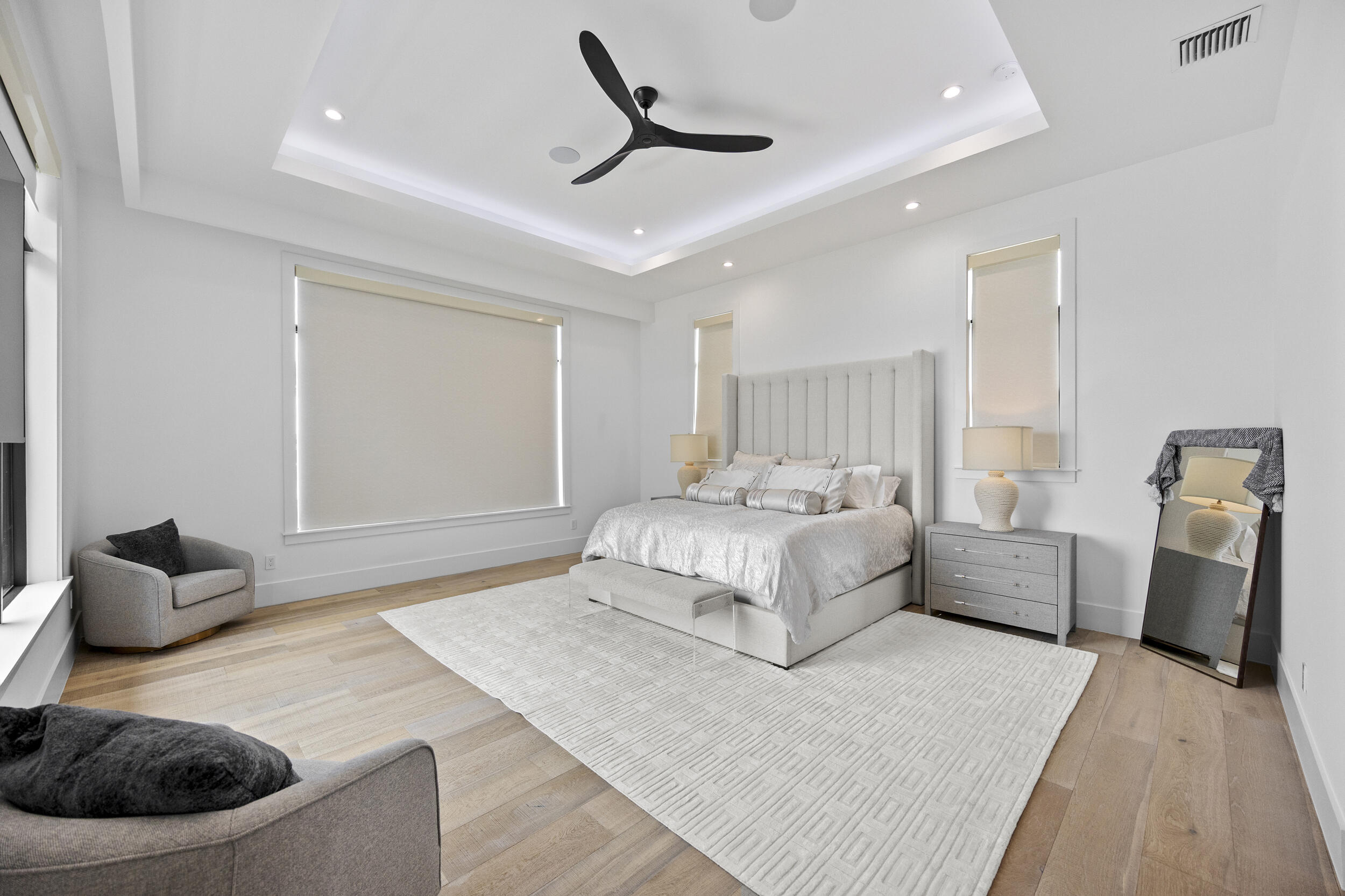 NORTH PALM BEACH VILLAGE OF 6 - Residential