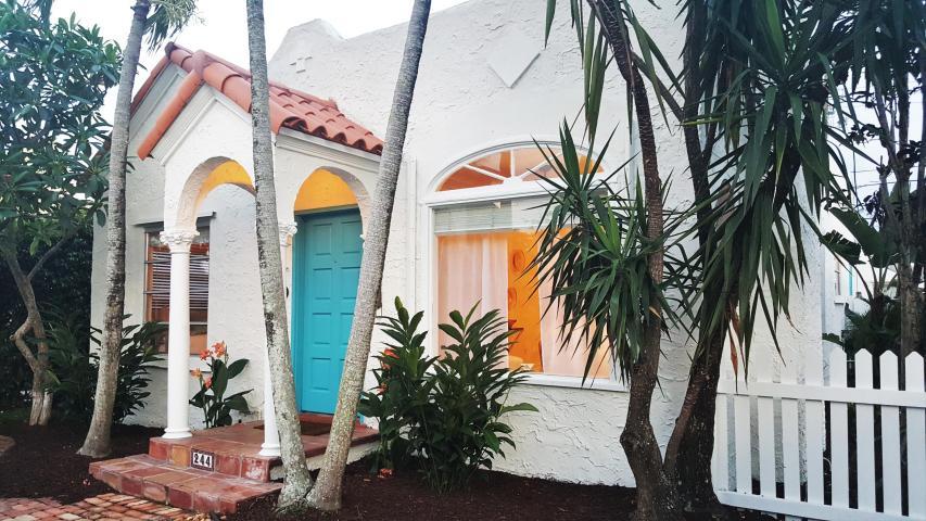 ESTATES OF SOUTH PALM BEACH - Residential Lease